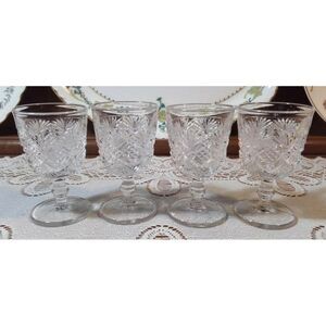 Pressed Glass Barware Diamond & Fan Wine Glasses.